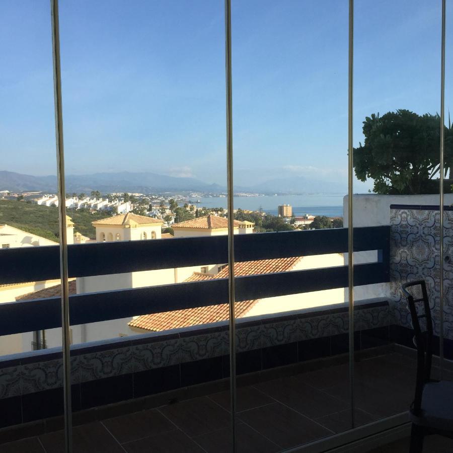 Duquesa Suites 531 Manilva Bagian luar foto