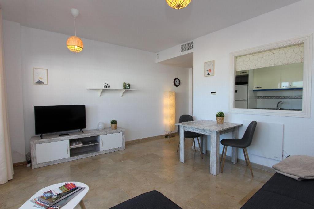 Duquesa Suites 531 Manilva Bagian luar foto