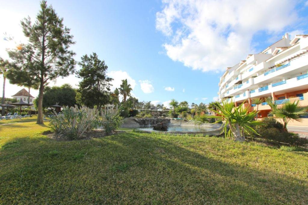 Duquesa Suites 531 Manilva Bagian luar foto