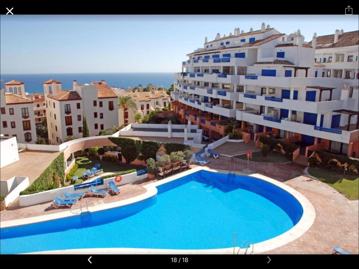 Duquesa Suites 531 Manilva Bagian luar foto