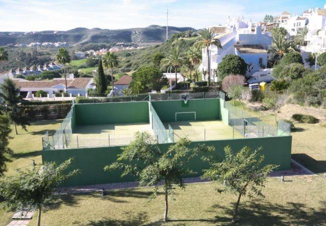Duquesa Suites 531 Manilva Bagian luar foto